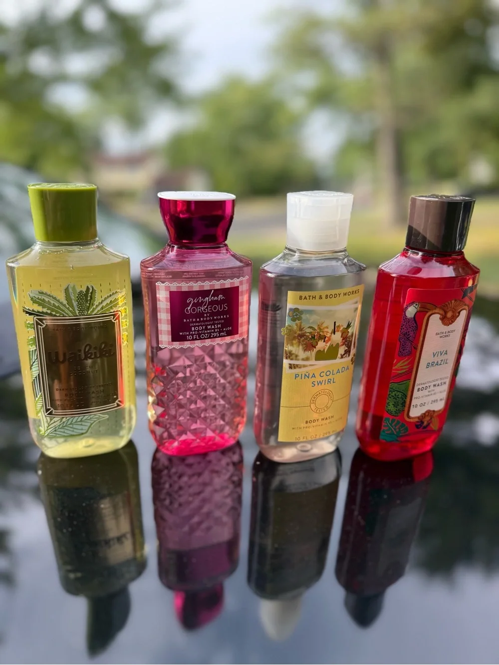Bath & Body Works 4pc.Set🩷❤️Gingham❤️Pina Colada Swirl💛 Brazil Red & Waikiki💚 - Picture 2 of 4